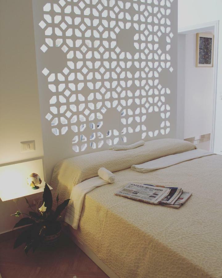 דירות רוטיליאנו Palazzo Iato מראה חיצוני תמונה